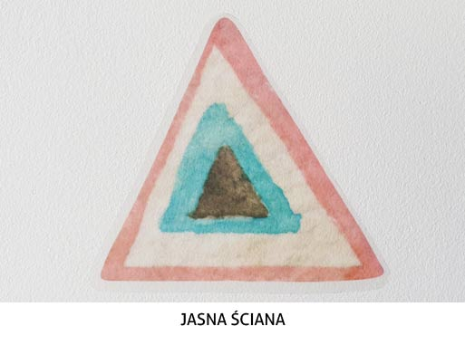 naklejka na ścianę jasną